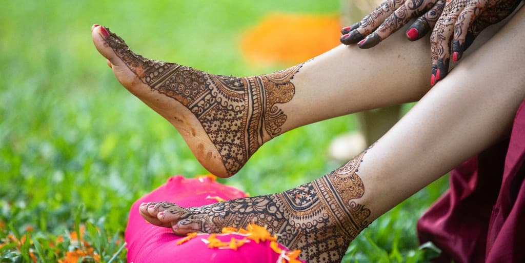 Professional Mehendi & Henna Art